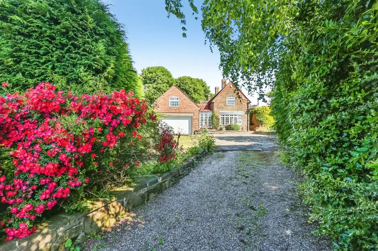 Trough Lane, Watnall, NOTTINGHAM, photo 3