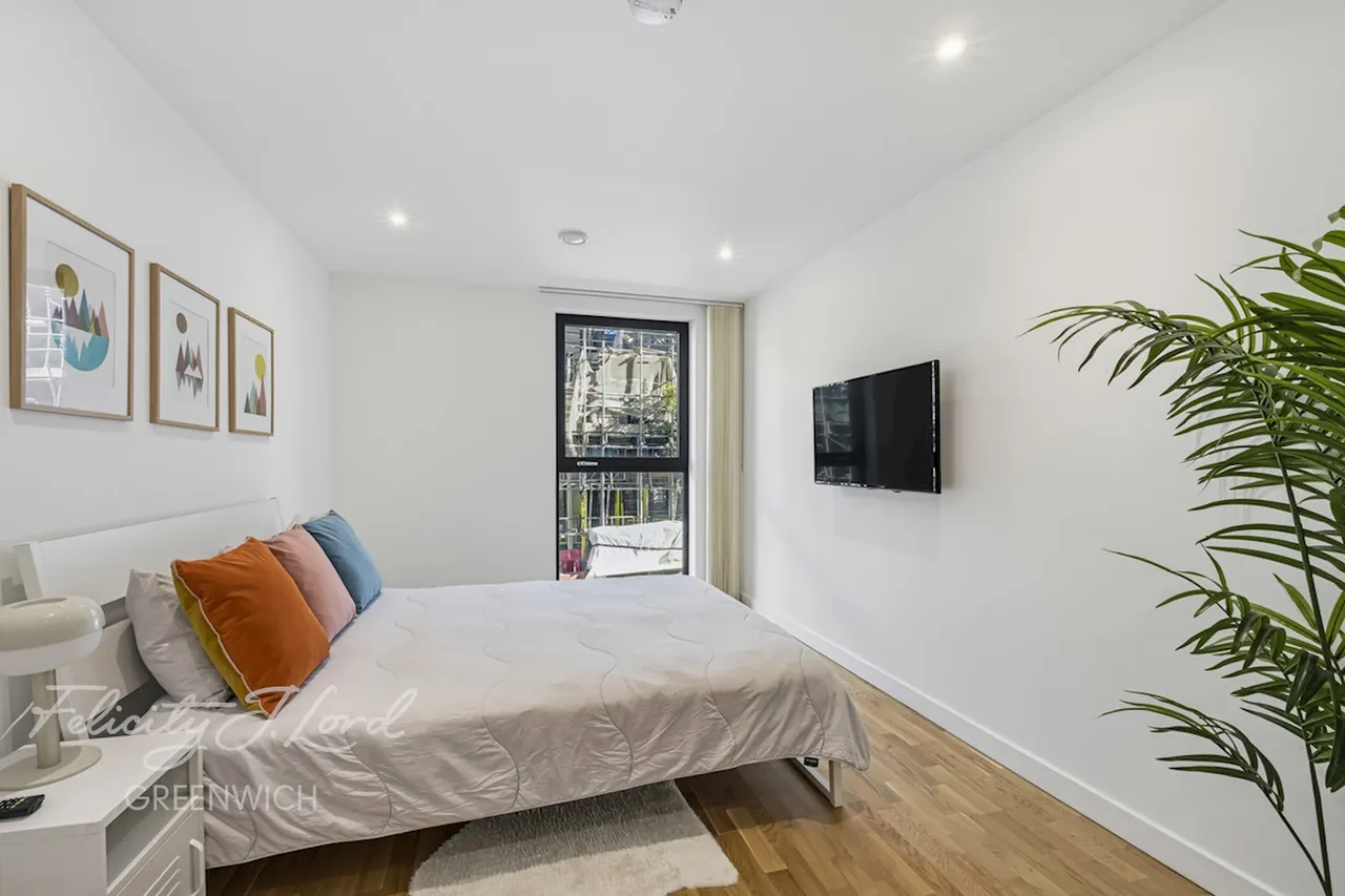 Hawthorne Crescent, Greenwich, SE10, photo 10