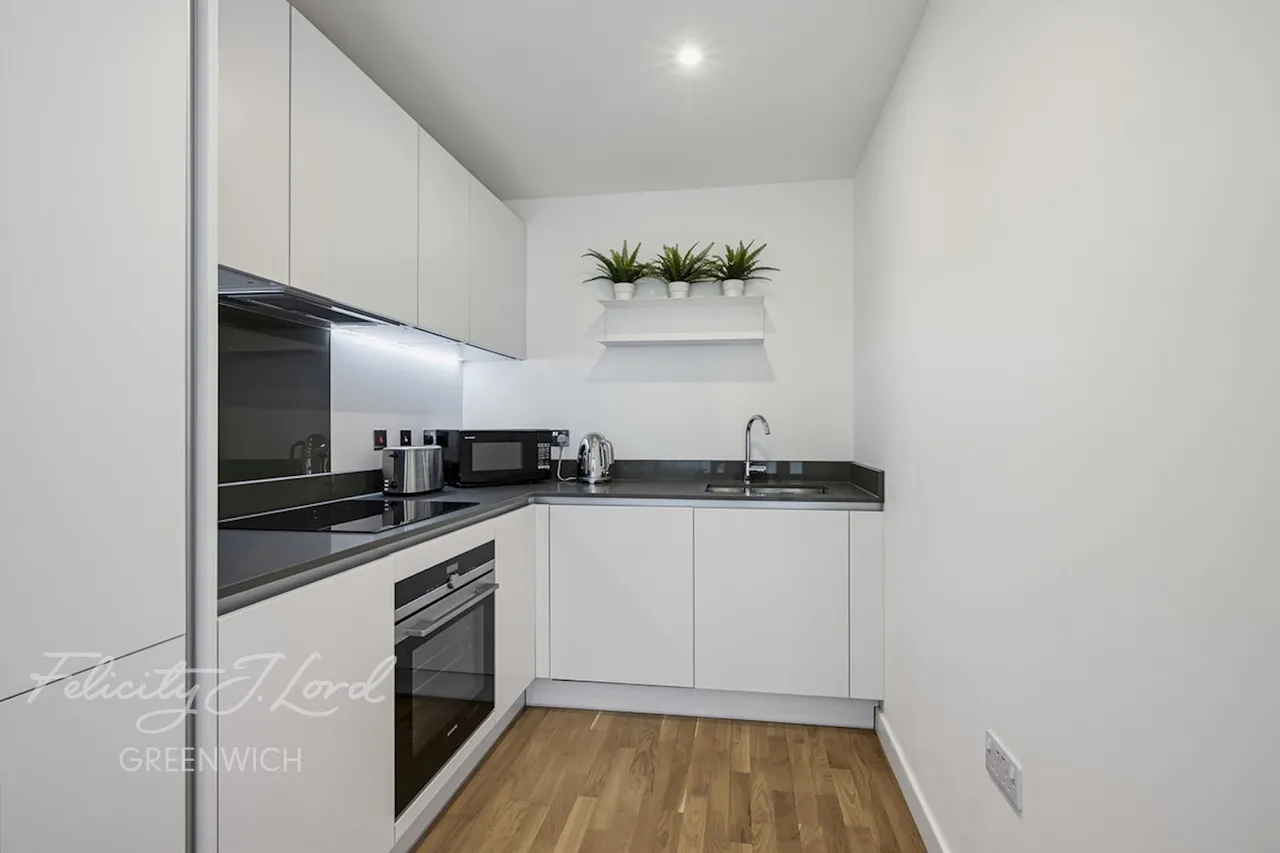 Hawthorne Crescent, Greenwich, SE10, photo 6