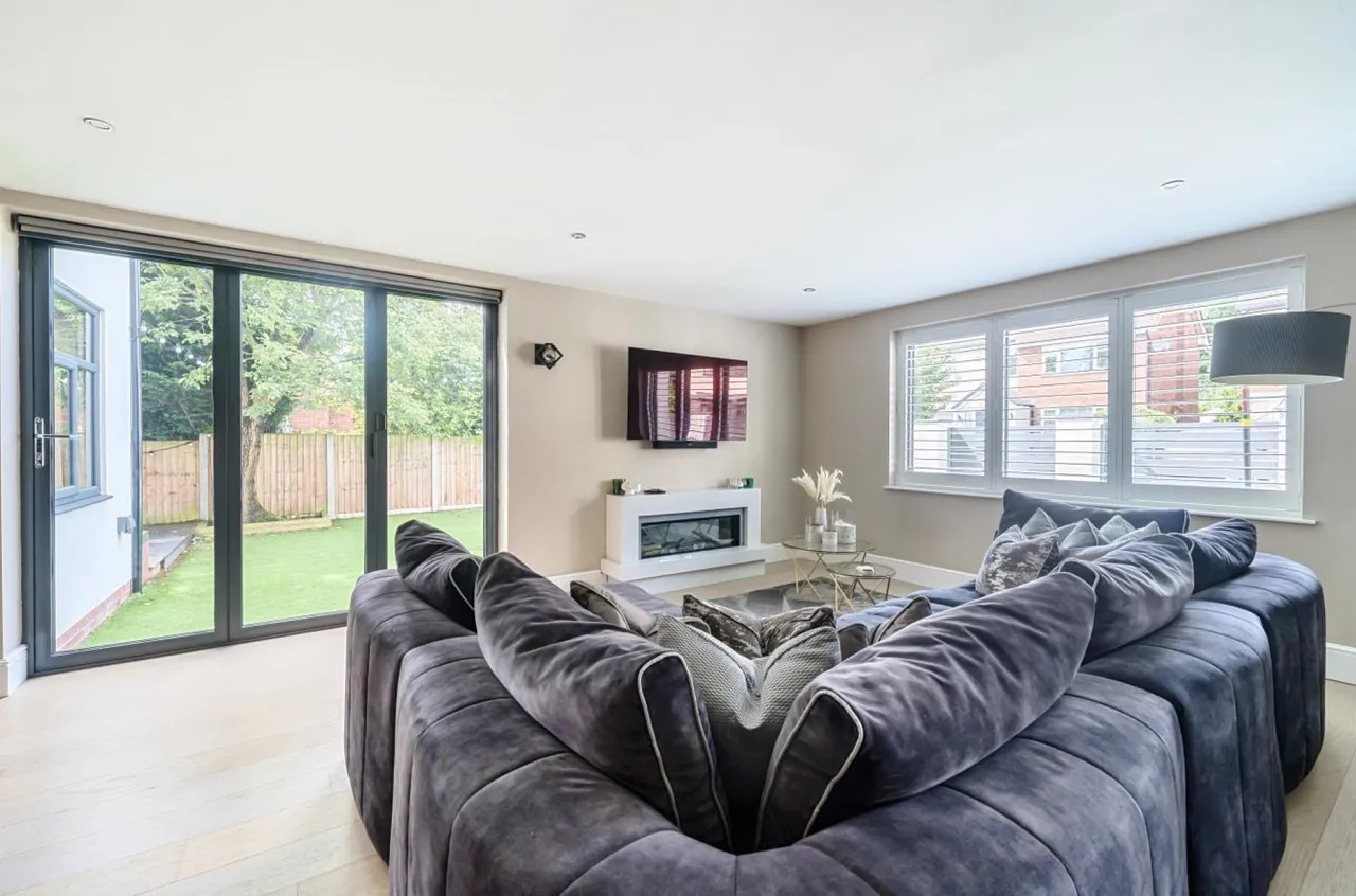 Beatrice Road, Worsley, Manchester, photo 5