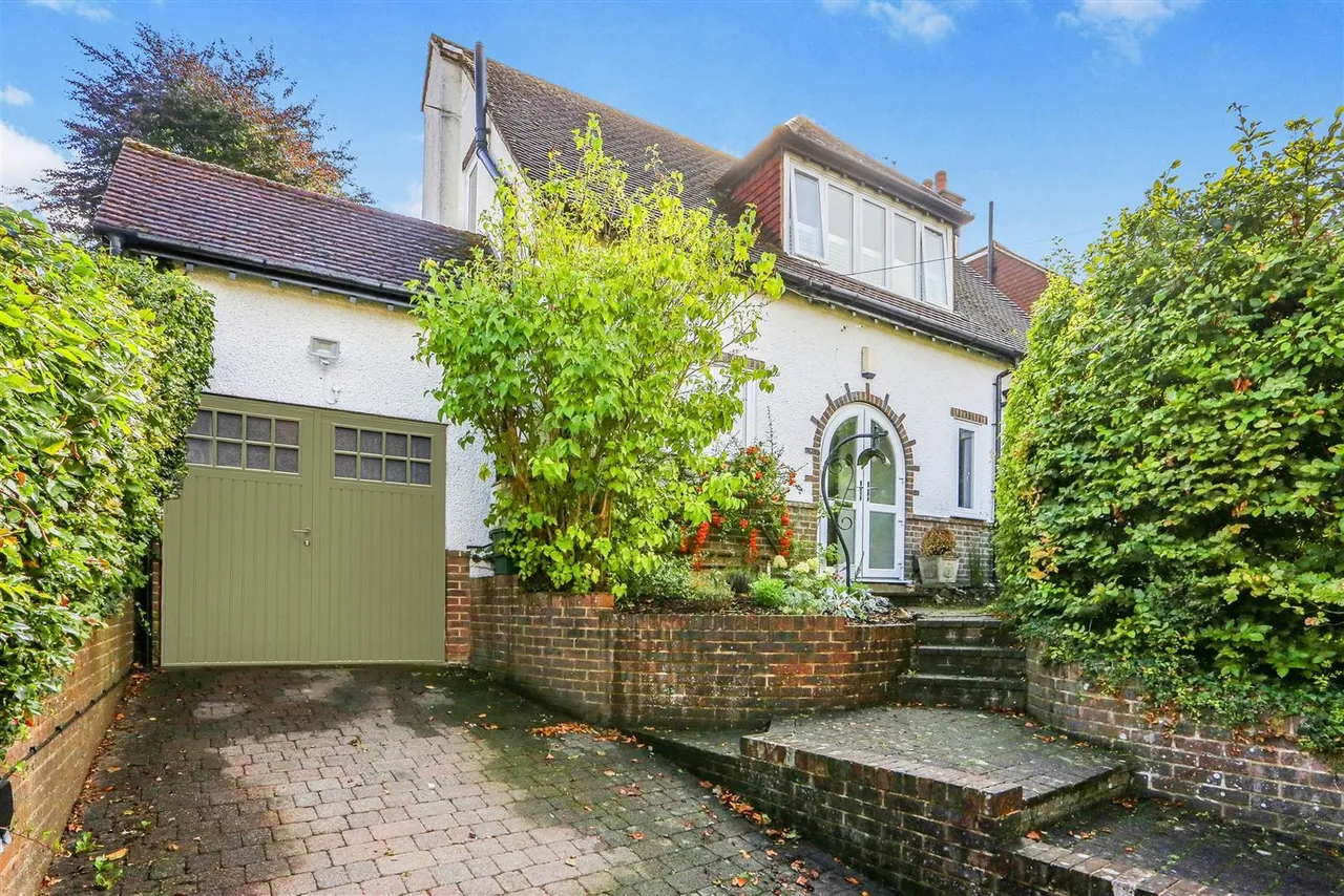Lackford Road, Chipstead, Coulsdon, CR5 3TA, photo 8