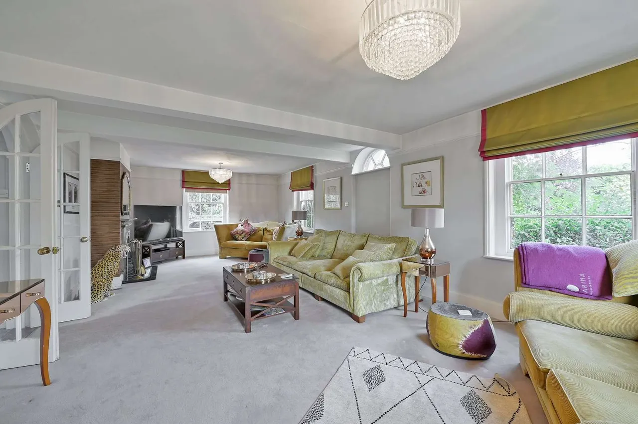 Howe Lane, Binfield, RG42, photo 4