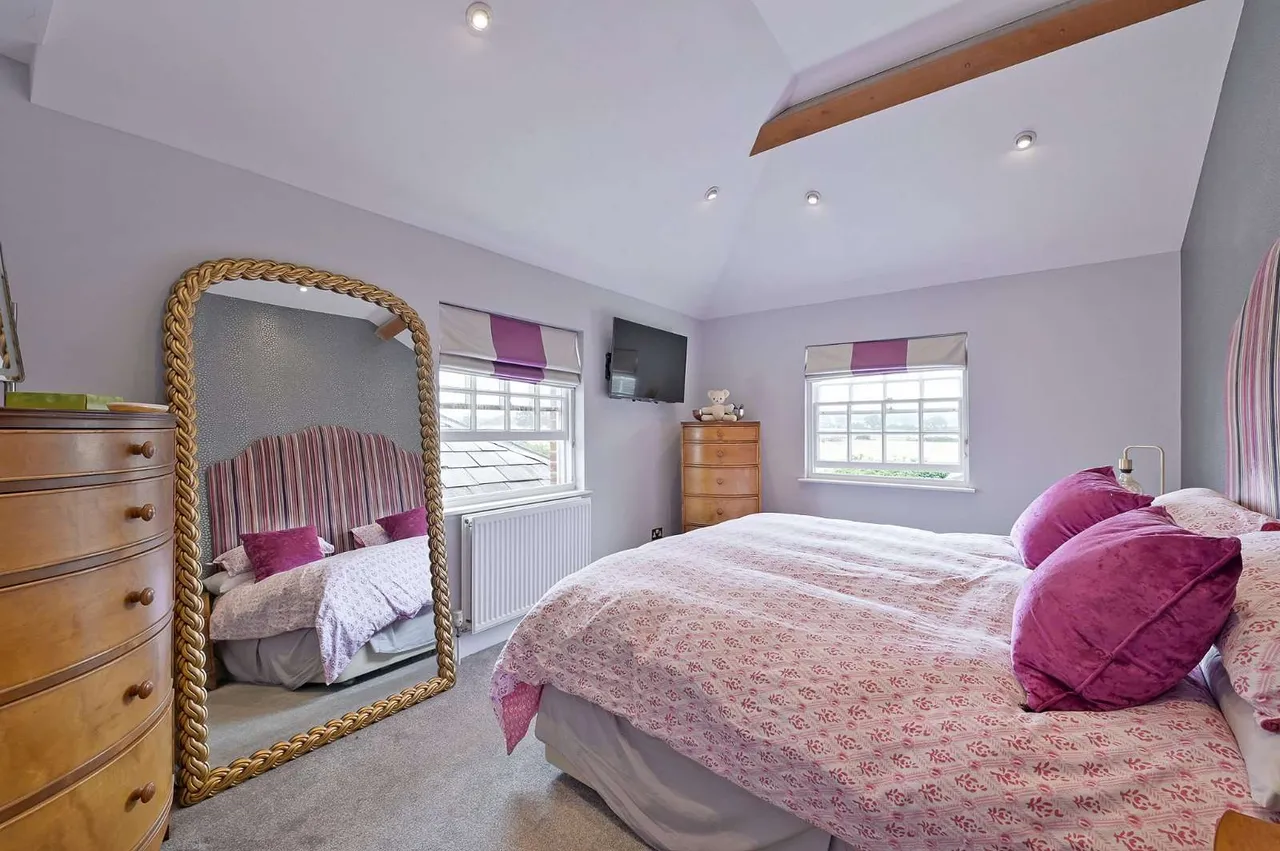 Howe Lane, Binfield, RG42, photo 11