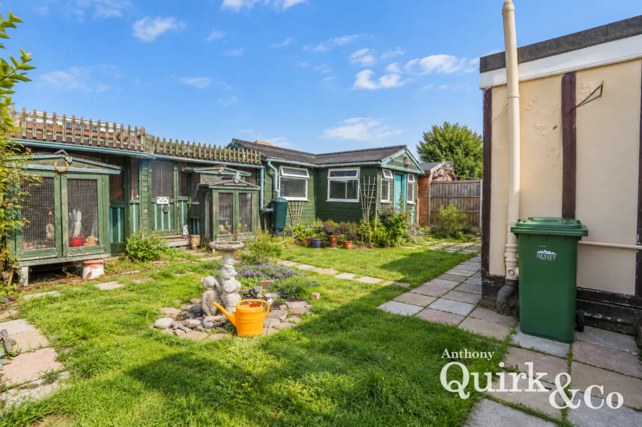 Meynell Avenue, Canvey Island, SS8, photo 21