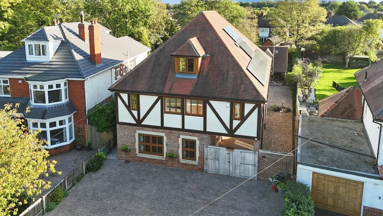 6 bed house for sale, Newland Park, Hull, HU5