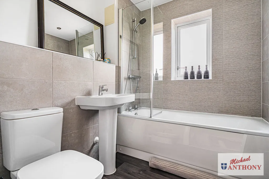 Guildford Avenue, Kingsmead, MK4, photo 9