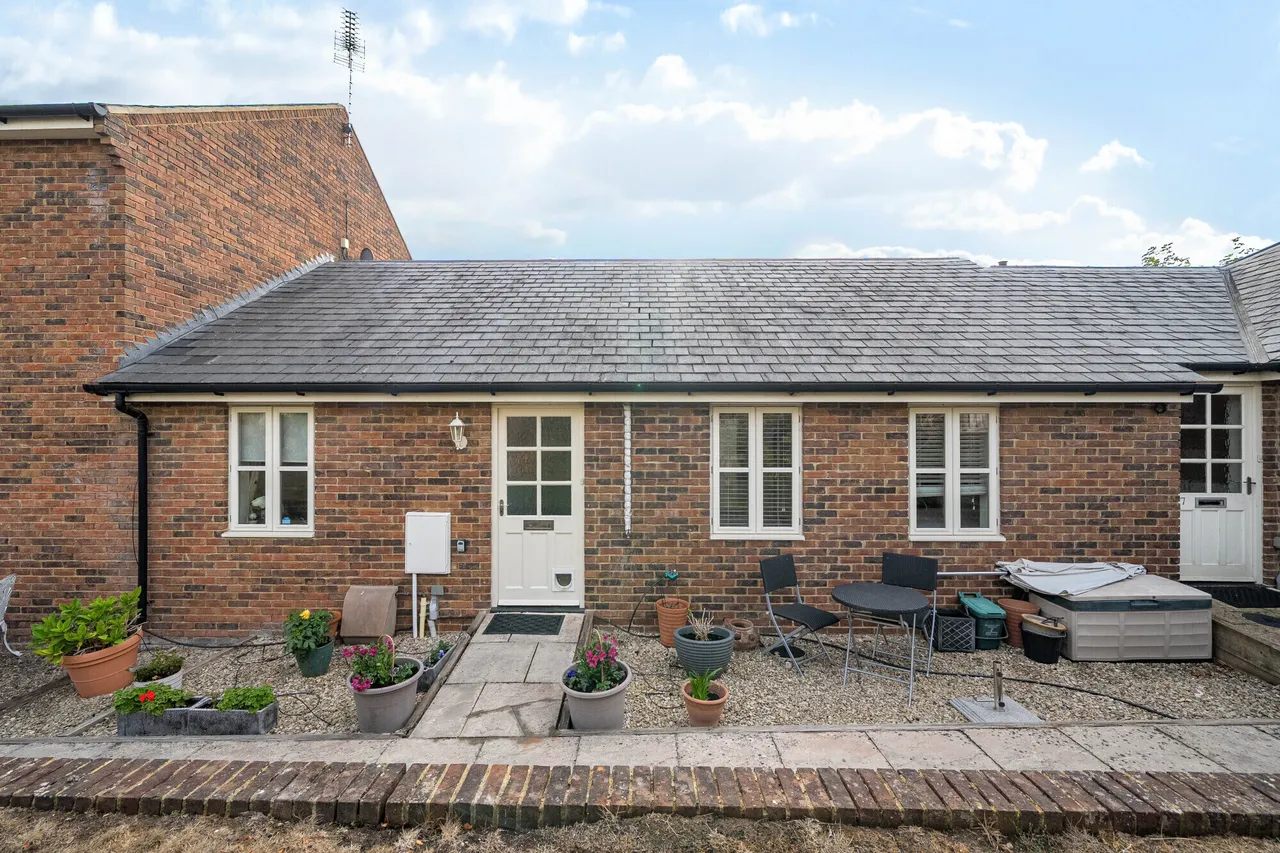 2 bed house for sale — Parabola Road, Cheltenham, GL50