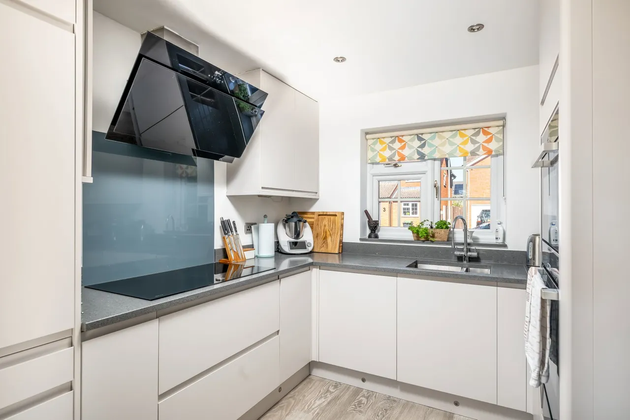 Peartree Close, Shefford, SG17, photo 6