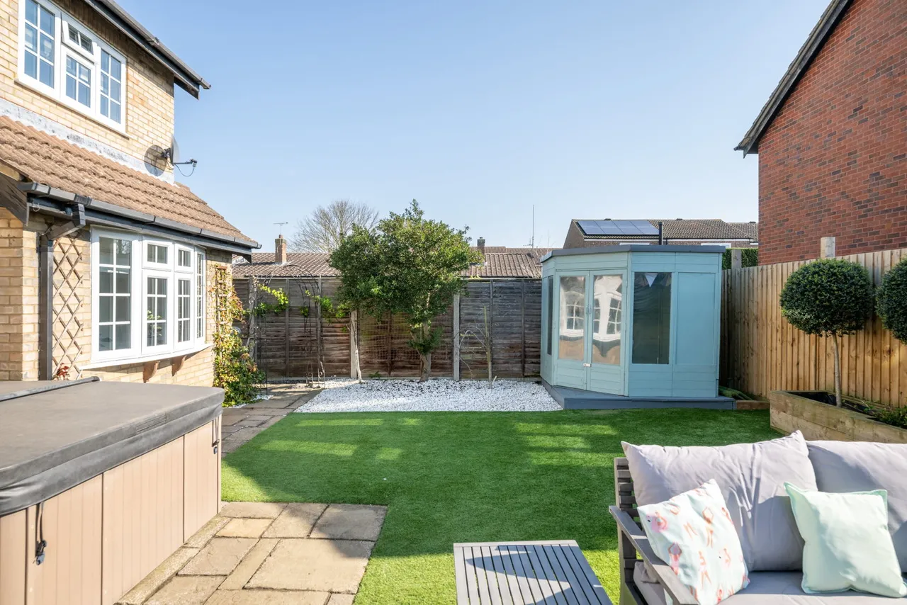 Peartree Close, Shefford, SG17, photo 19