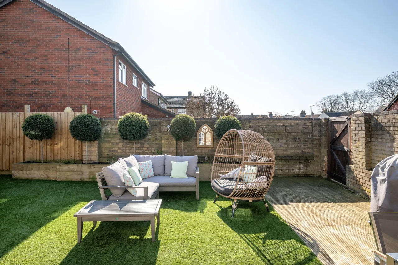 Peartree Close, Shefford, SG17, photo 18
