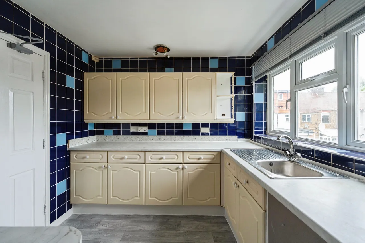 Wellstead Road, London, E6, photo 3