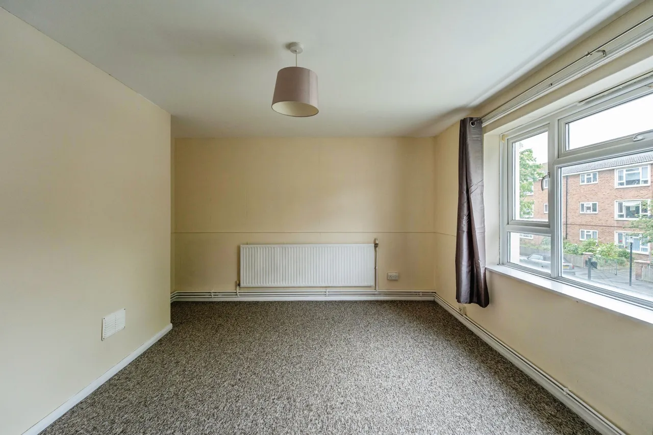 Wellstead Road, London, E6, photo 6