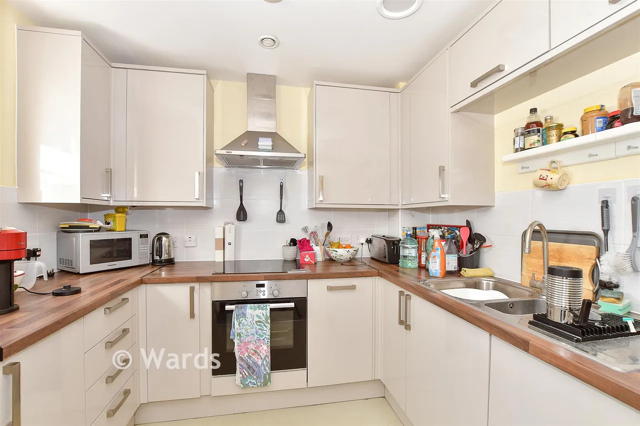 Tudeley Lane, Tonbridge, TN11, photo 6