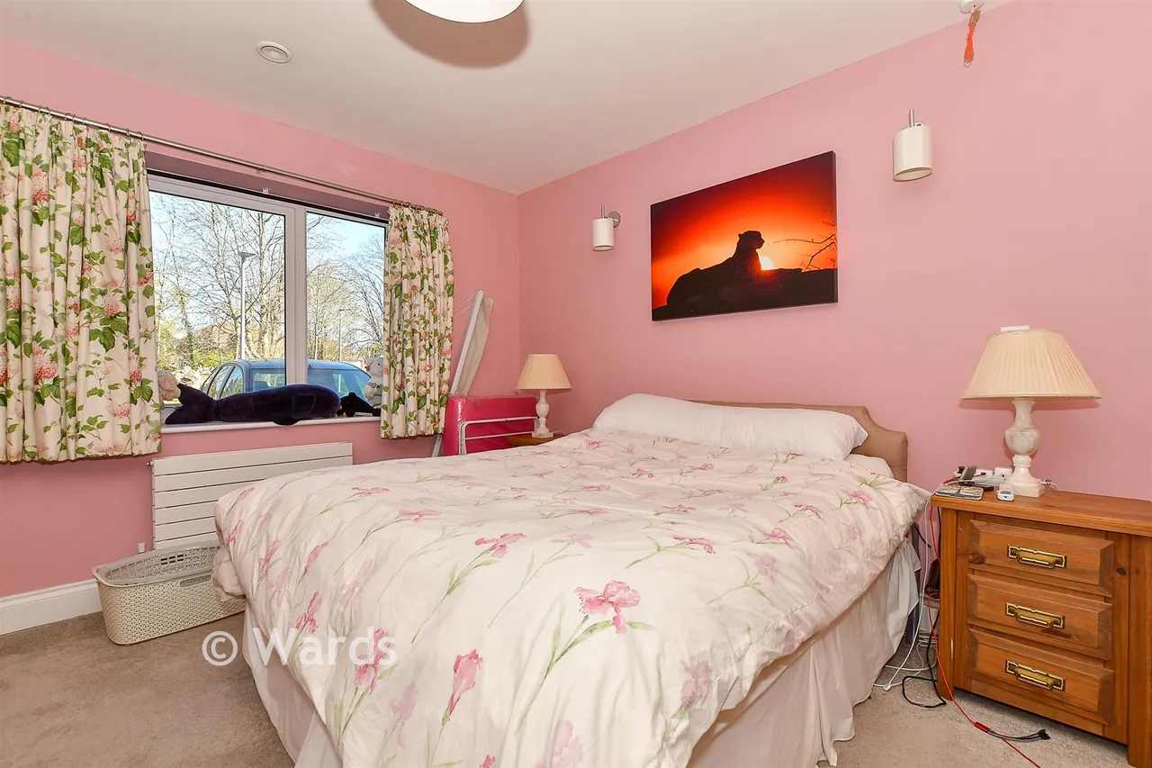 Tudeley Lane, Tonbridge, TN11, photo 3