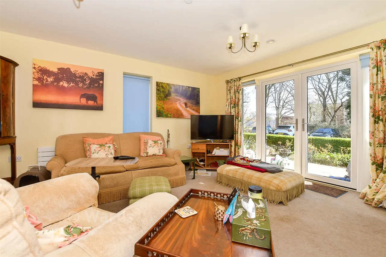 Tudeley Lane, Tonbridge, TN11, photo 2