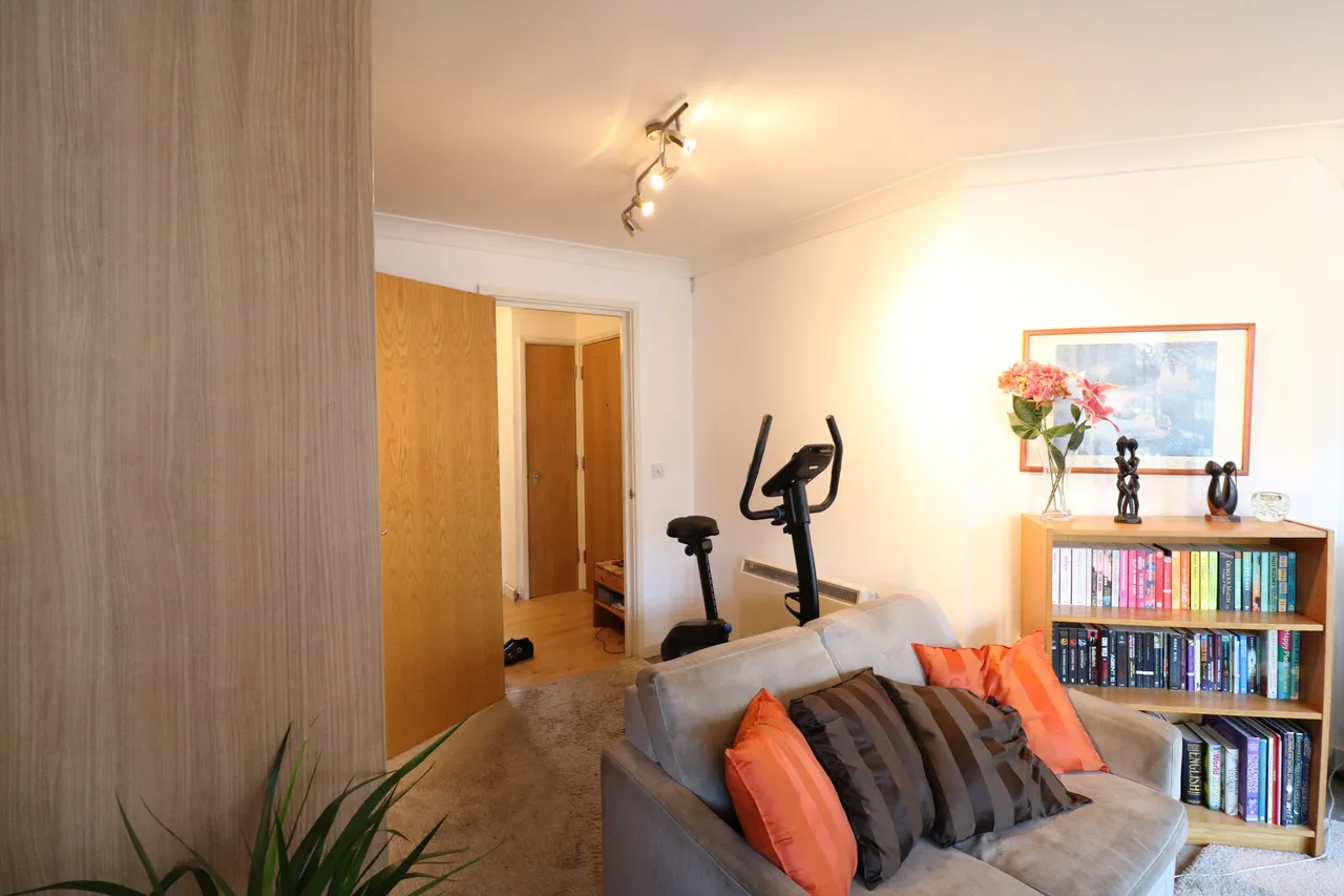 Southwell Close, Grays, Essex, RM16 6AZ, photo 4