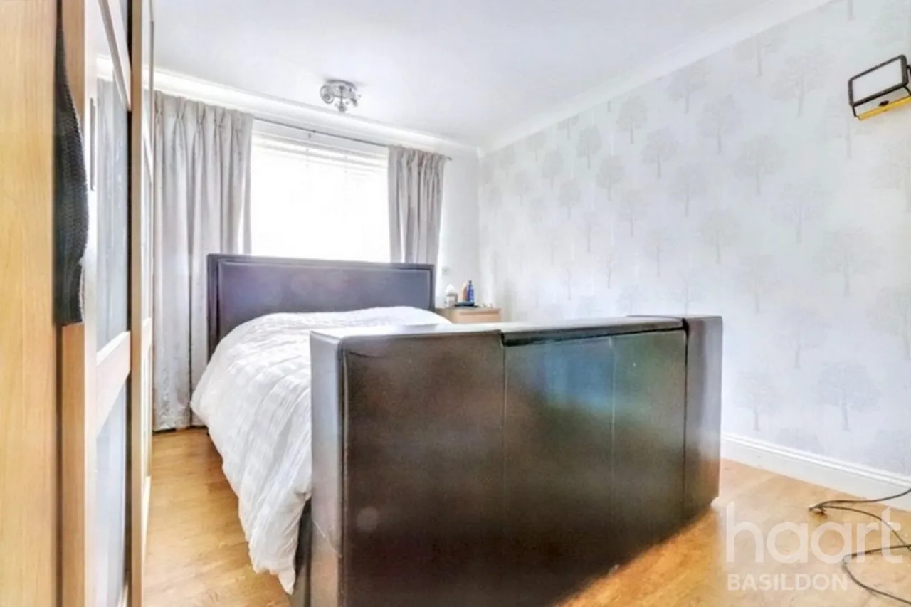 Passingham Avenue, Billericay, CM11, photo 9