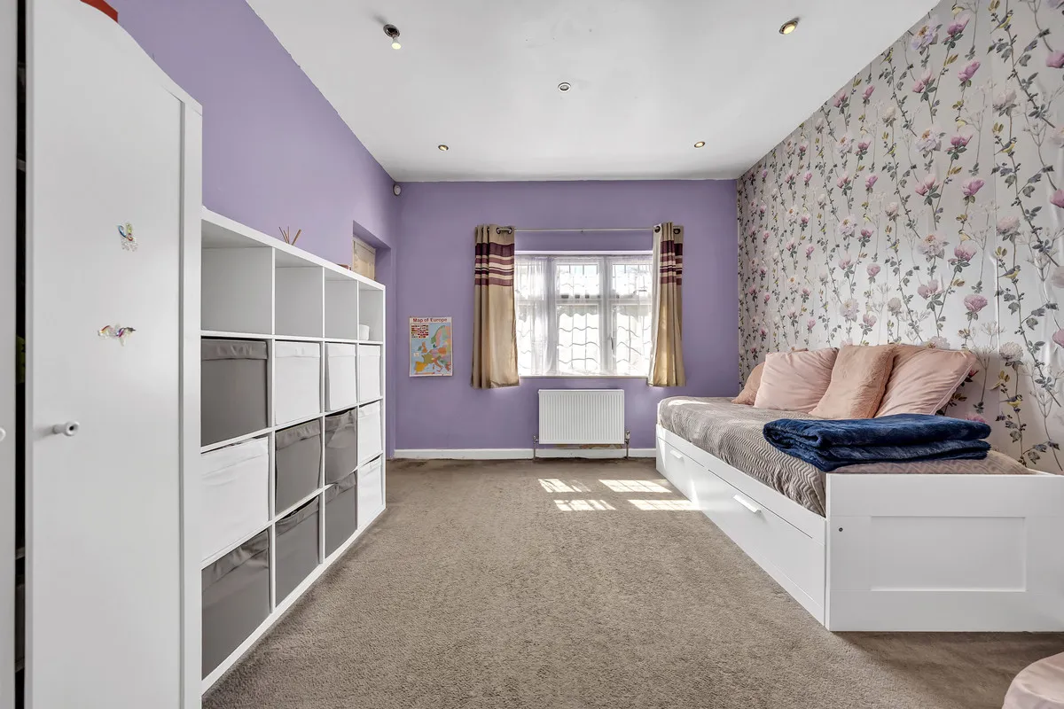 Burnham Road, Romford, RM7 7JP, photo 11