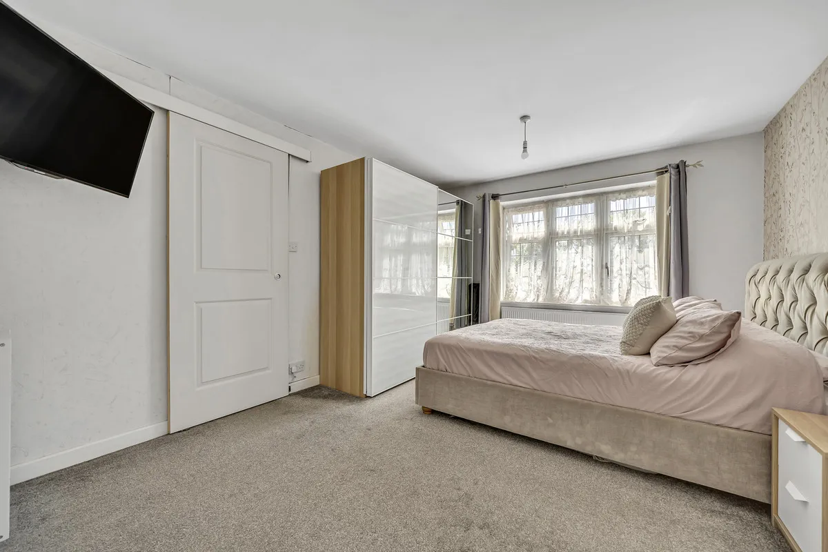 Burnham Road, Romford, RM7 7JP, photo 4