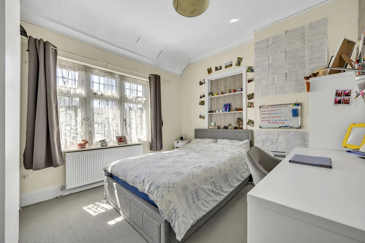 Burnham Road, Romford, RM7 7JP, photo 15