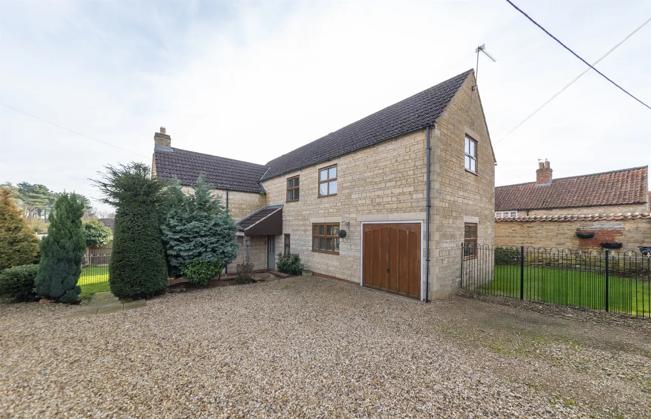 Newton Way, Woolsthorpe by Colsterworth, NG33, photo 17