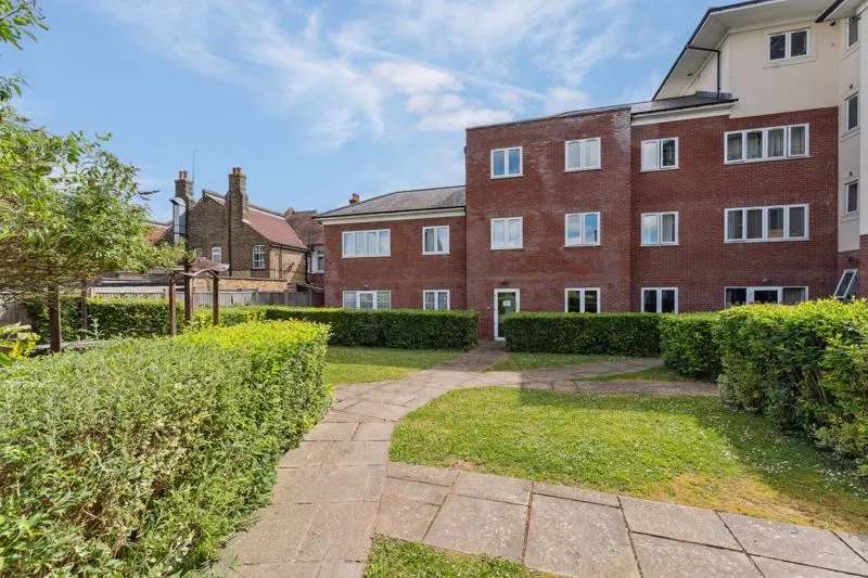 Astha Court, Kings Avenue, Greenford, photo 15