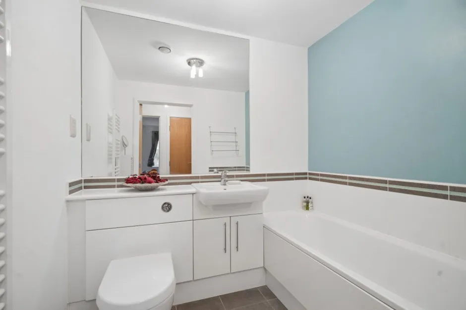 Park Lodge Avenue, UB7, photo 11