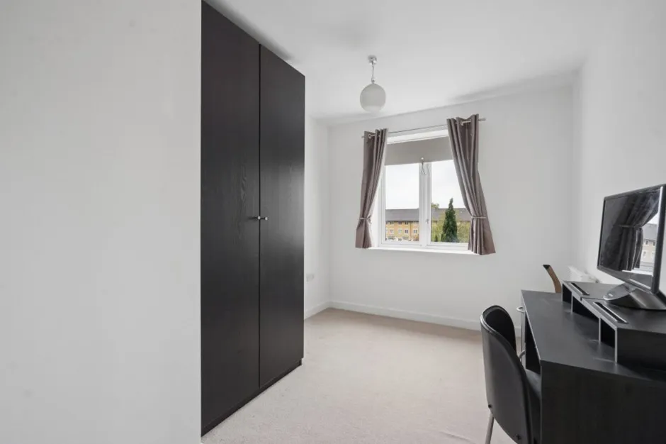 Park Lodge Avenue, UB7, photo 7