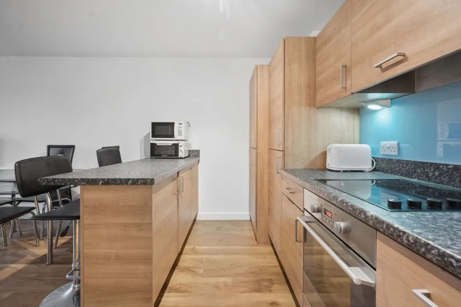 Park Lodge Avenue, UB7, photo 12