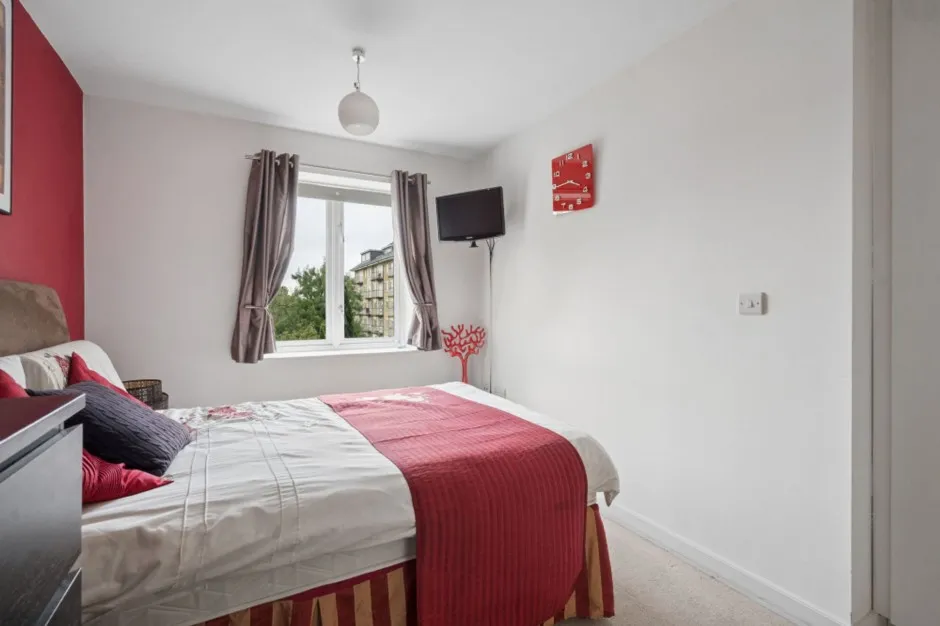Park Lodge Avenue, UB7, photo 6