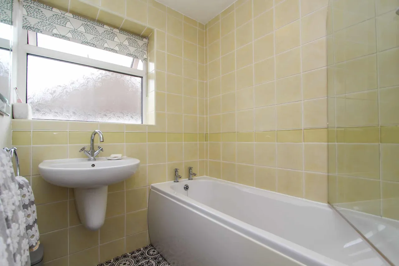 Mountford Drive, Sutton Coldfield, Sutton Coldfield, B75 6TA, photo 17
