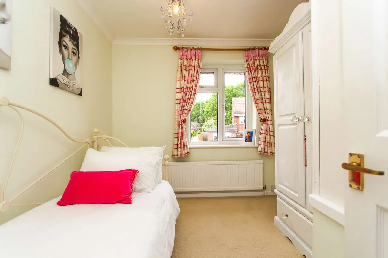Mountford Drive, Sutton Coldfield, Sutton Coldfield, B75 6TA, photo 15