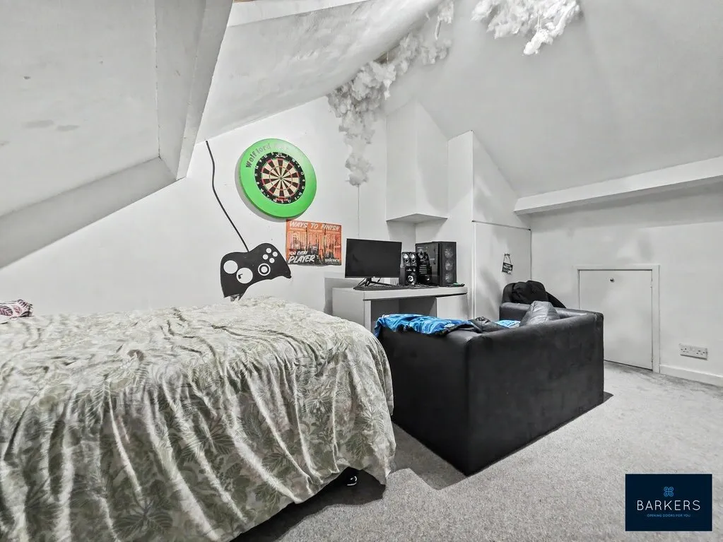 South Bank Road, Batley, WF17, photo 10