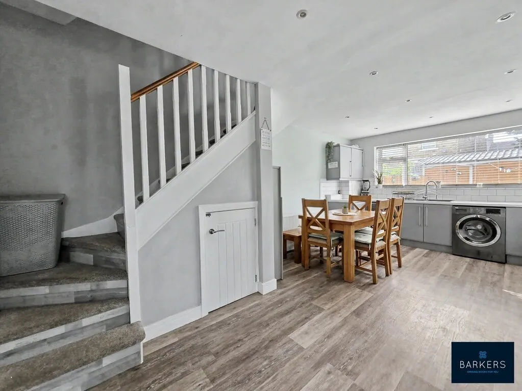 South Bank Road, Batley, WF17, photo 4
