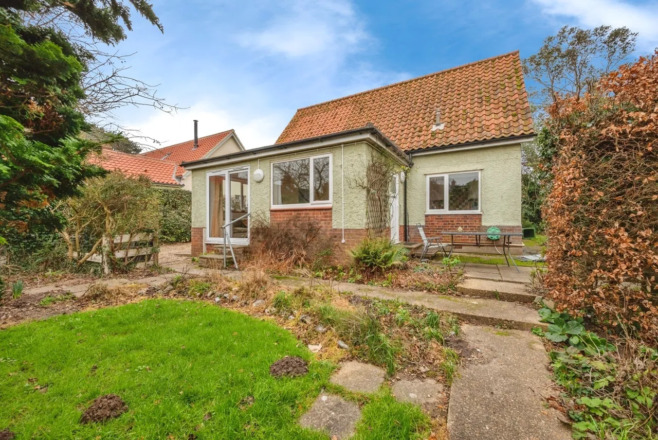Broomhill, East Runton, Cromer, Norfolk, NR27, photo 16