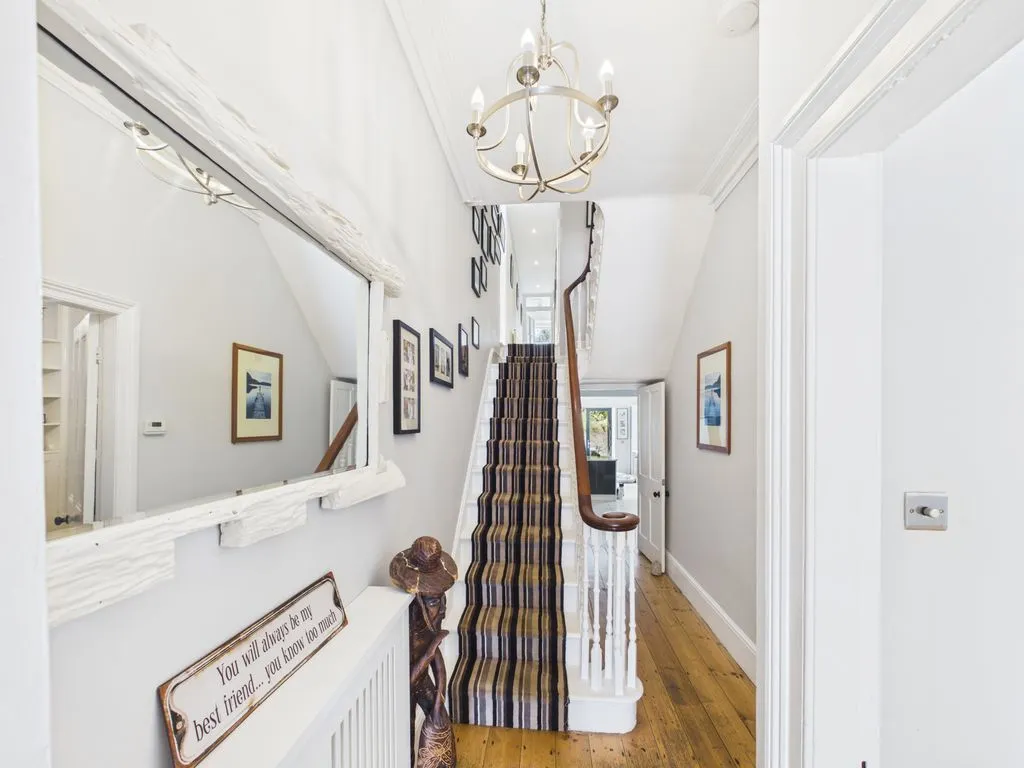 Morrab Road, Penzance, photo 7