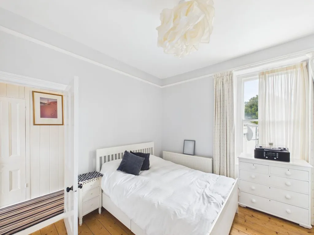 Morrab Road, Penzance, photo 12