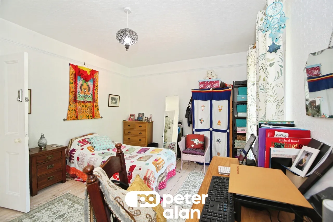 Fields Park Terrace, Newport, NP11, photo 12