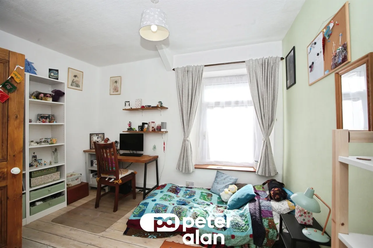 Fields Park Terrace, Newport, NP11, photo 10