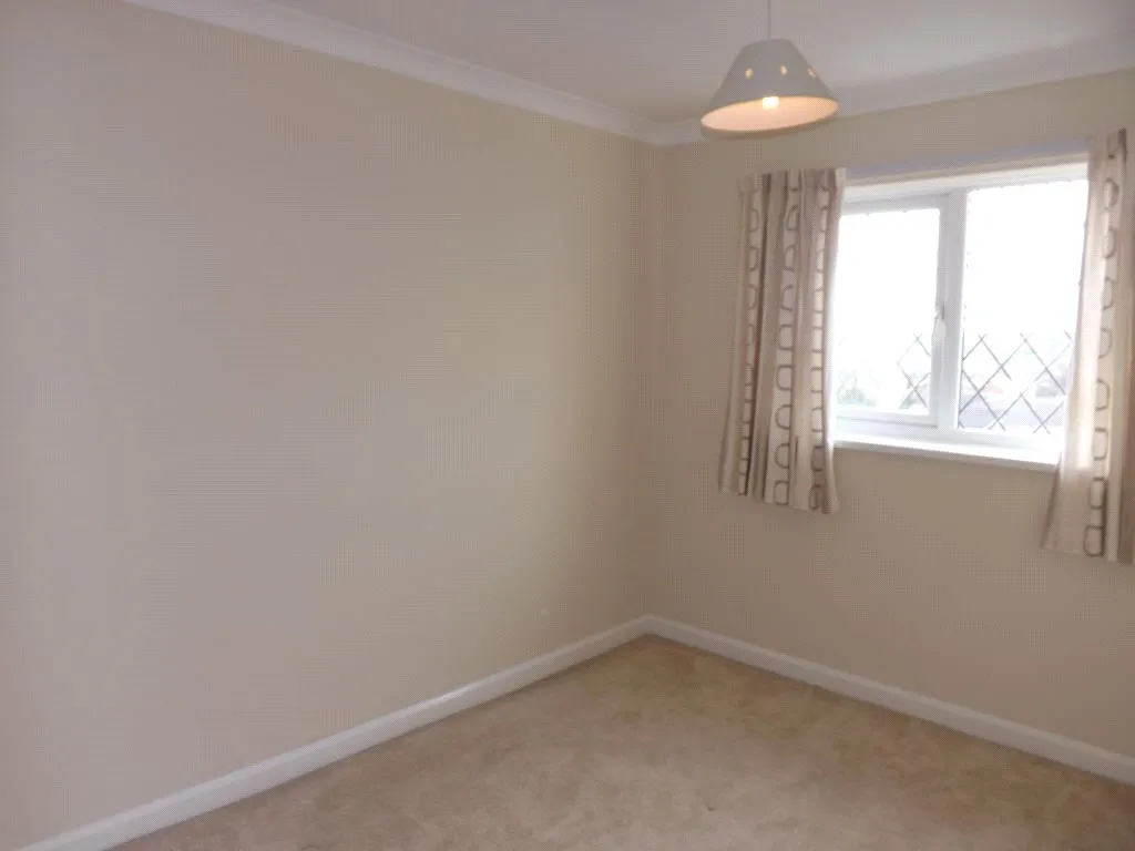 Holyrood Rise, Bramley, Rotherham, South Yorkshire, S66, photo 6