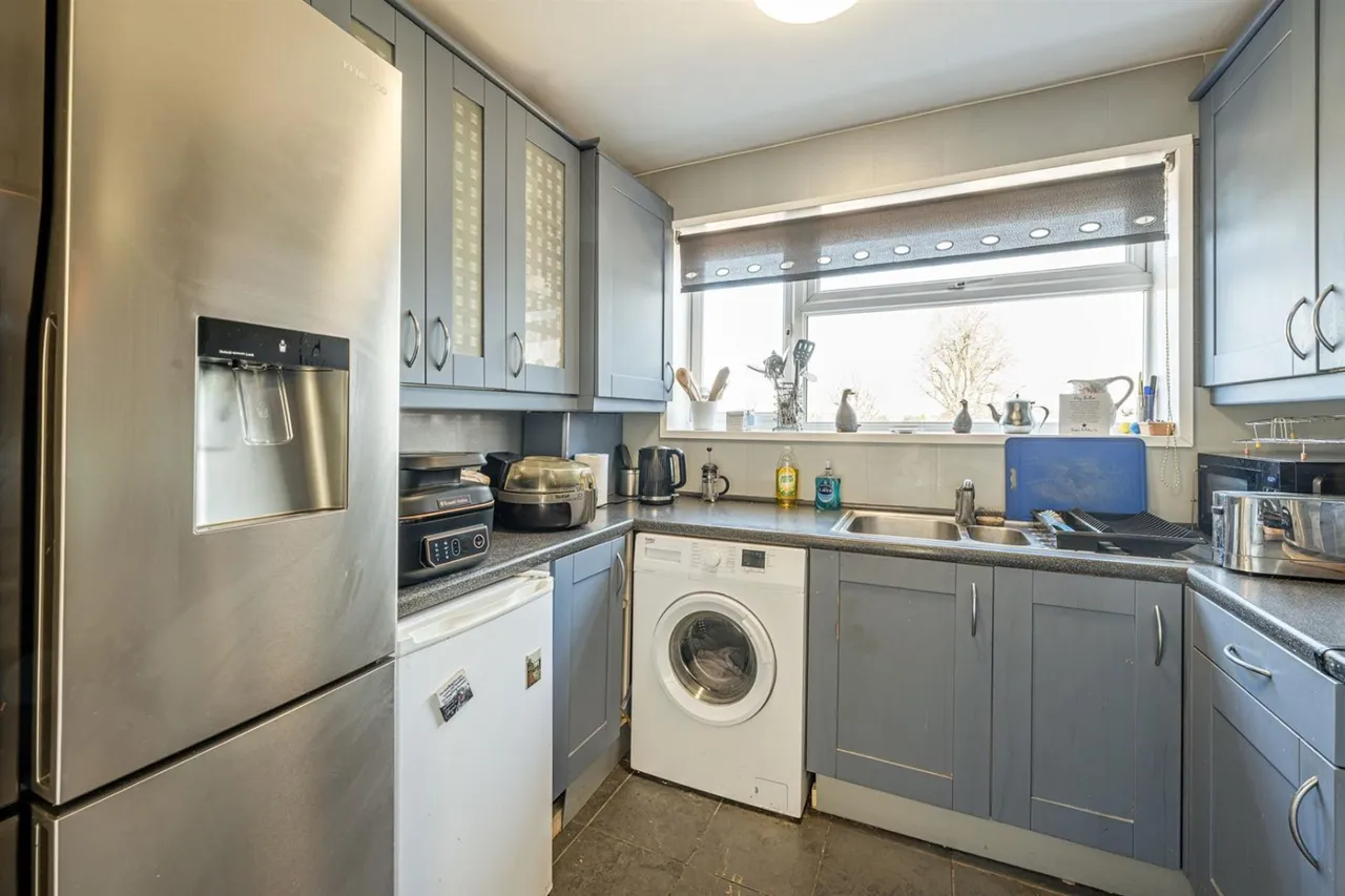 Kingsley Road, Kingswinford, DY6 9RR, photo 5