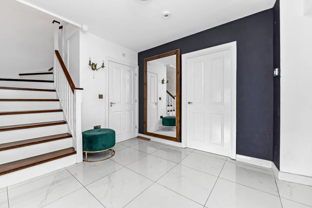 Rose Crescent, Newhall, Harlow, CM17 9SN, photo 2