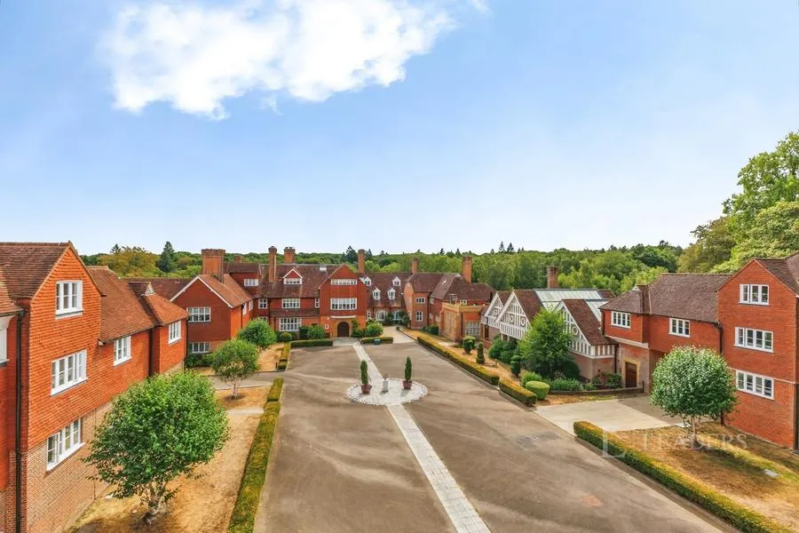 Elizabeth Drive, Banstead, SM7, photo 2