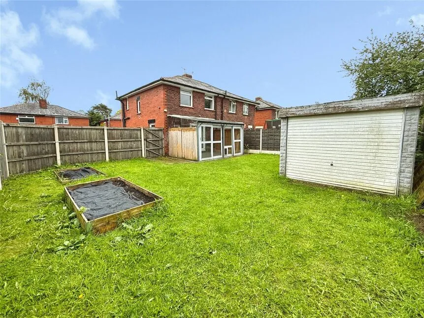 Borough Avenue, Radcliffe, M26, photo 11