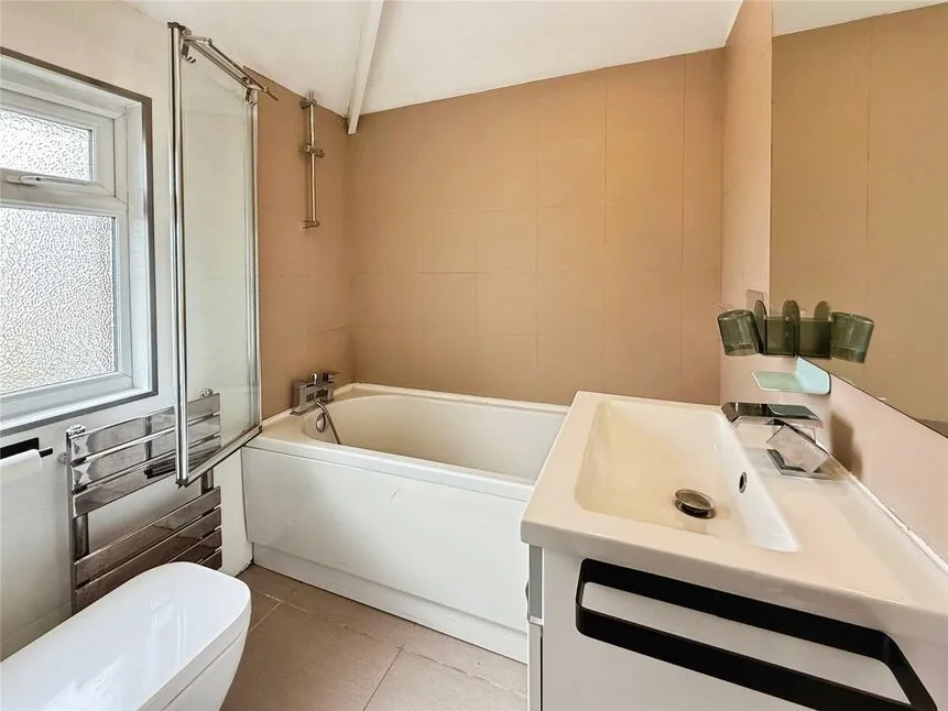 Borough Avenue, Radcliffe, M26, photo 10