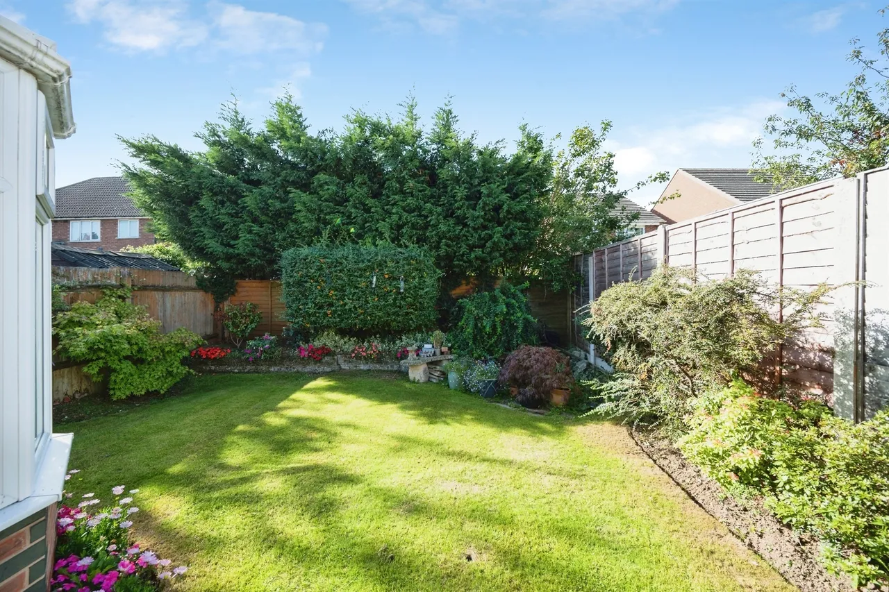 Merrions Close, Birmingham, B43, photo 17