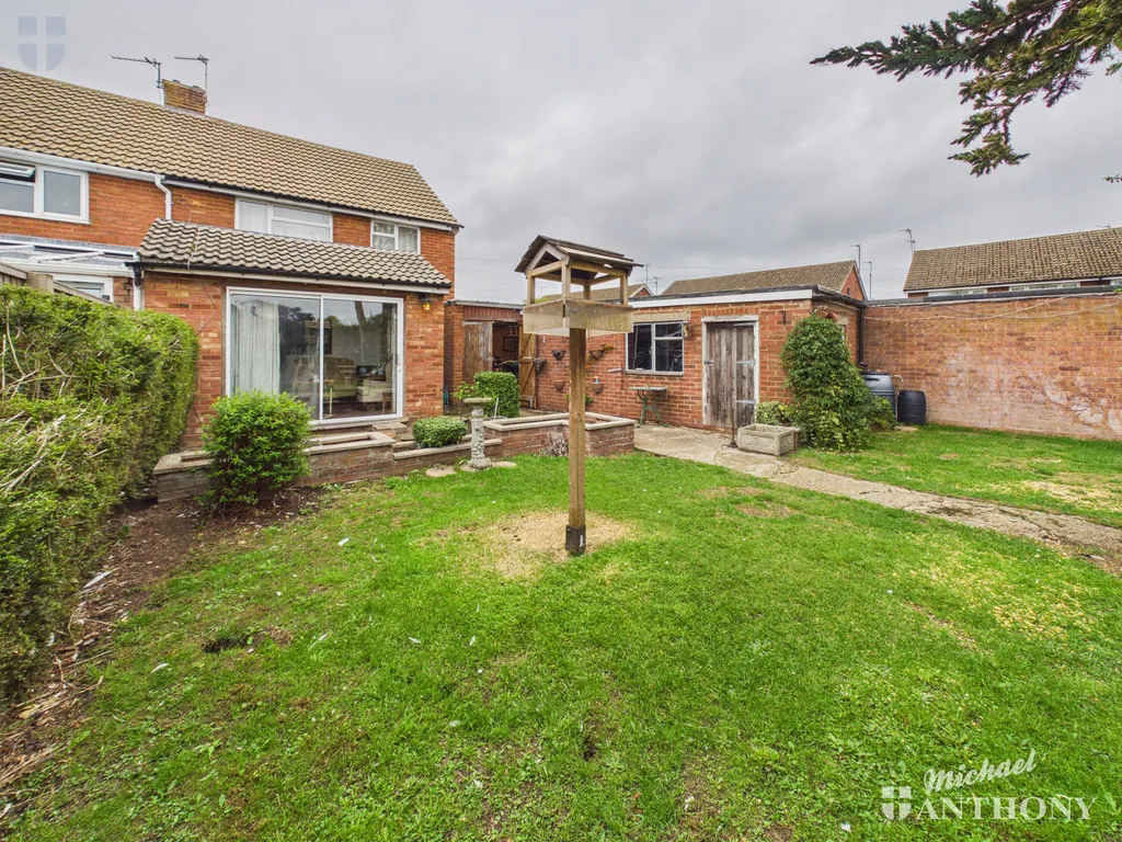 Finmere Crescent, Aylesbury, HP21 9DG, photo 18