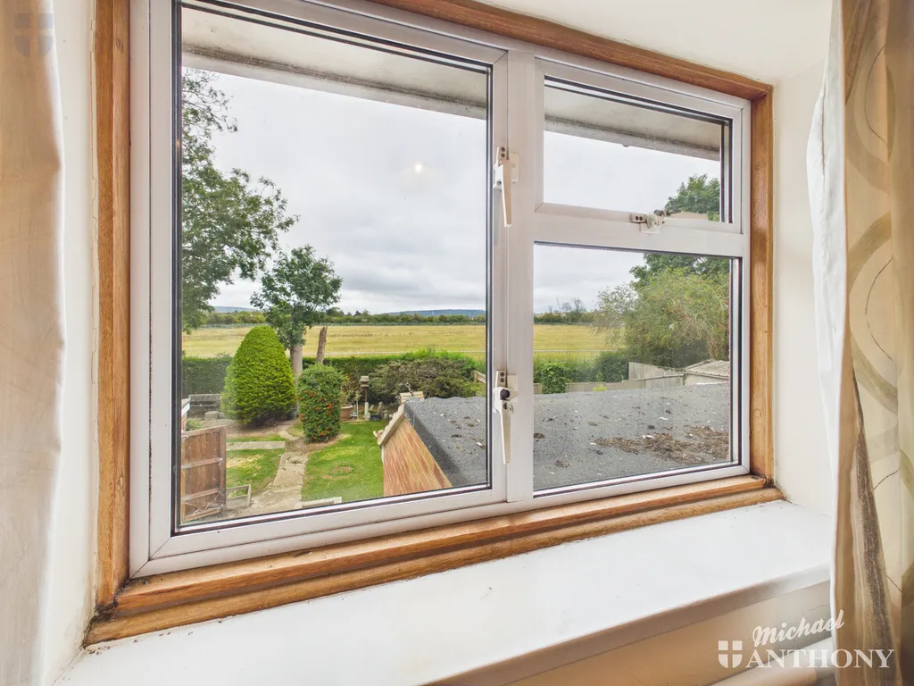 Finmere Crescent, Aylesbury, HP21 9DG, photo 13