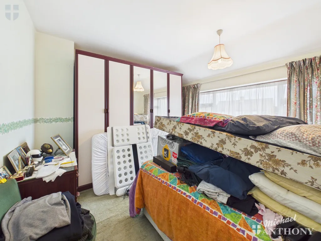 Finmere Crescent, Aylesbury, HP21 9DG, photo 6