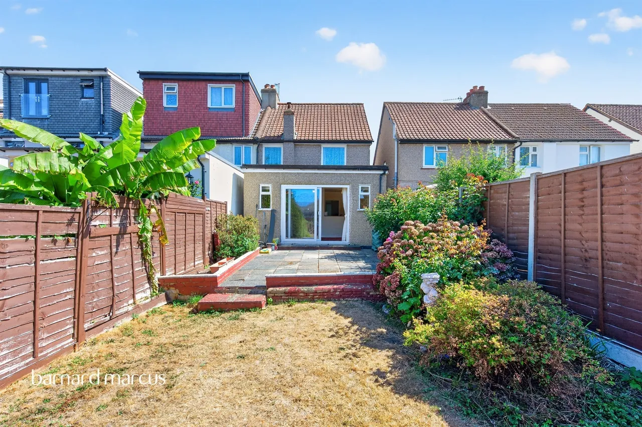 Brinkley Road, Worcester Park, KT4, photo 13
